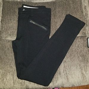 DKNY BLACK JEGGINGING😍😍😍